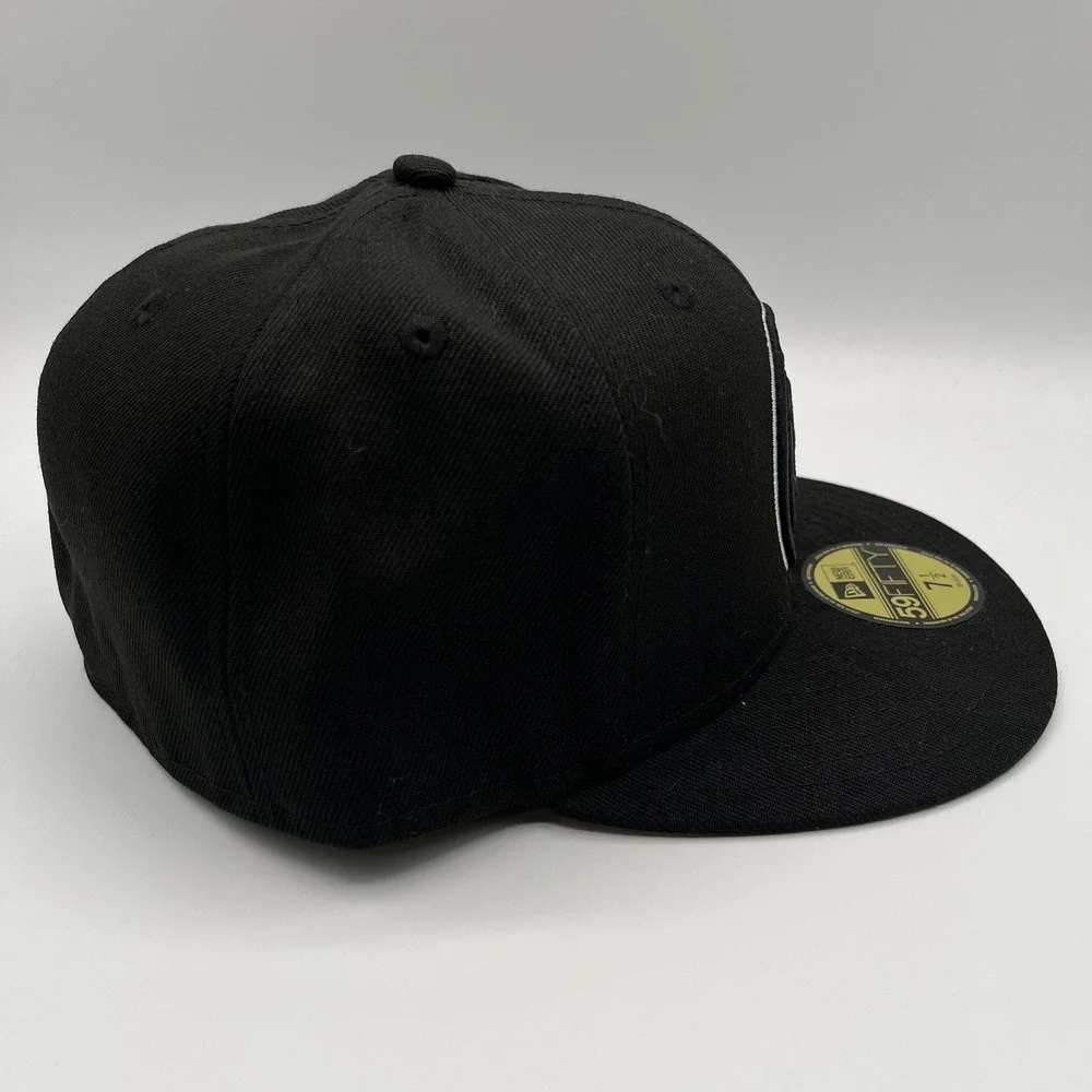 Brooklyn Nets New Era 59FIFTY Hat Cap Fitted Mens 7 1/2 Black NBA Basketball NEW